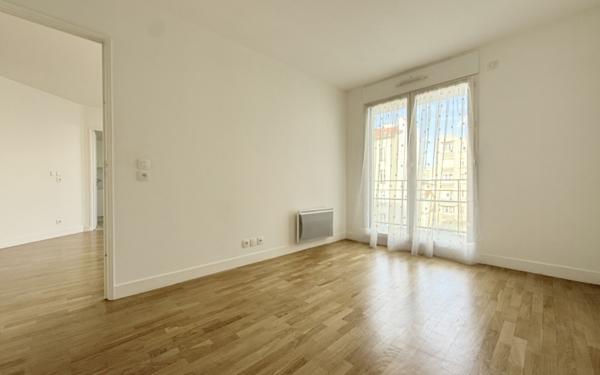 Appartement à vendre    2 pièces • 51,86 m2 Vanves