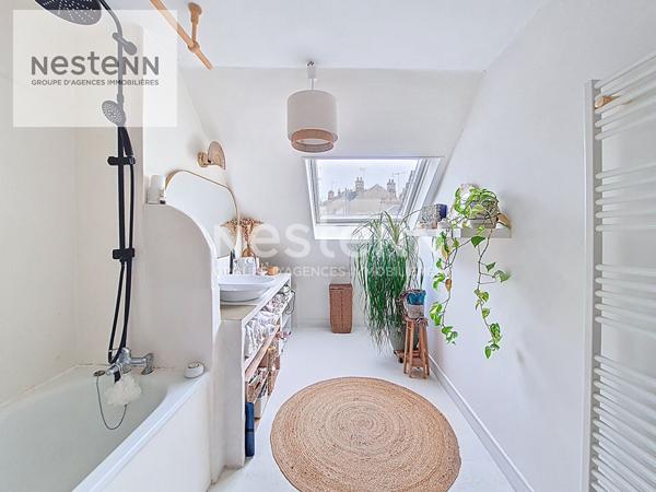 Coup de coeur, Orléans Théâtre, 2 chambres, duplex en dernier étage, faibles charges