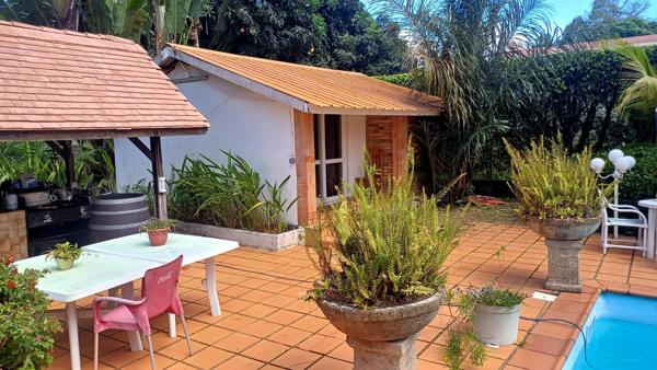 Maison à REMIRE-MONTJOLY, 97354 - 6 pièces 350m²