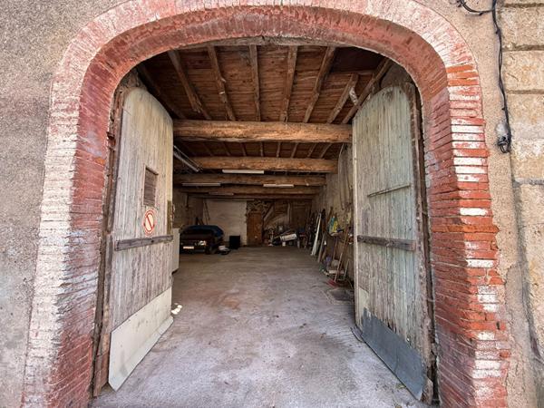 MAZERES : Rare en hypercentre ! Maison de caractère avec jardin et garage