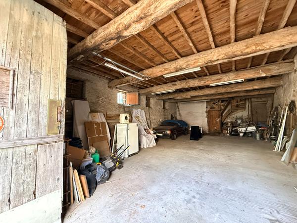 MAZERES : Rare en hypercentre ! Maison de caractère avec jardin et garage