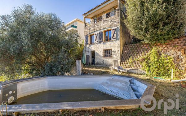 Maison à vendre    4 pièces • 141 m2 Colomars