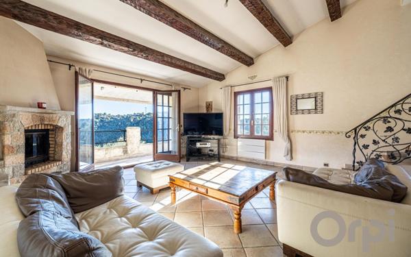 Maison à vendre    4 pièces • 141 m2 Colomars