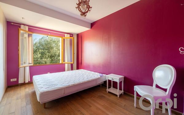 Maison à vendre    4 pièces • 141 m2 Colomars