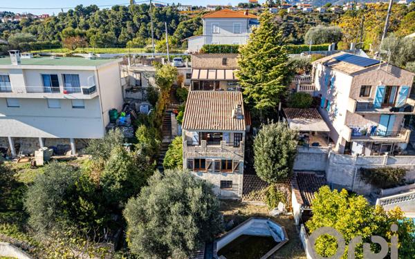 Maison à vendre    4 pièces • 141 m2 Colomars