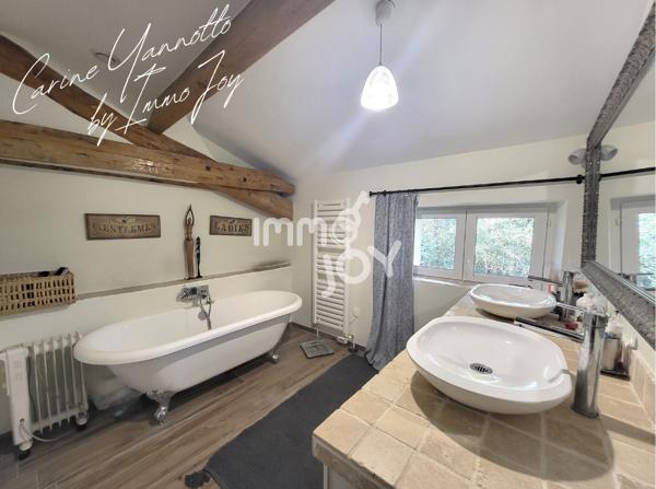 Grande bâtisse d'exception T8 de 240 m²