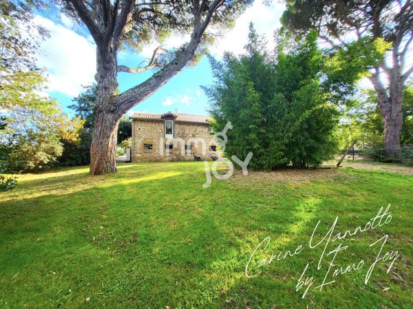 Grande bâtisse d'exception T8 de 240 m²