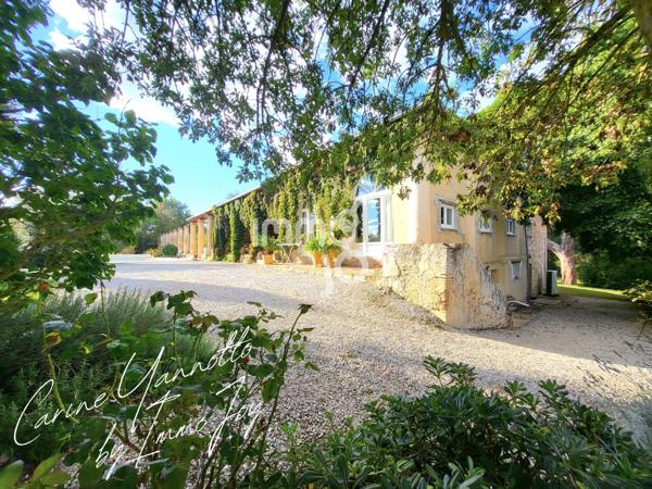 Grande bâtisse d'exception T8 de 240 m²