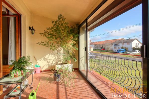 Appartement 130 m², grand garage, terrain
