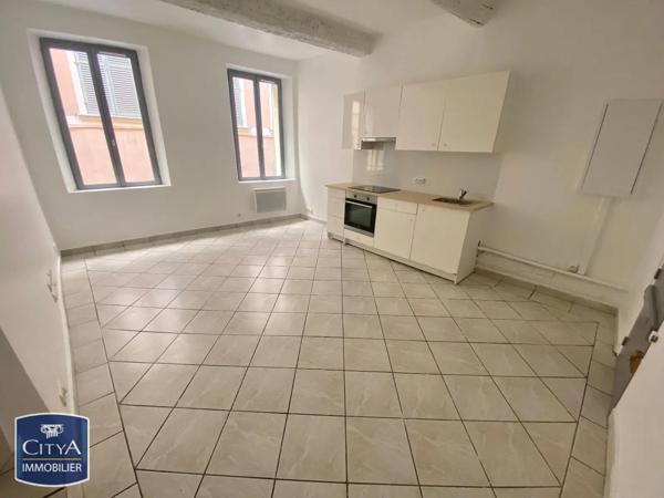Appartement à louer 3 pièces 64.1m² Toulon (83000)