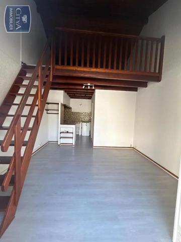 Appartement à louer 1 pièce 28.2m² Talence (33400)