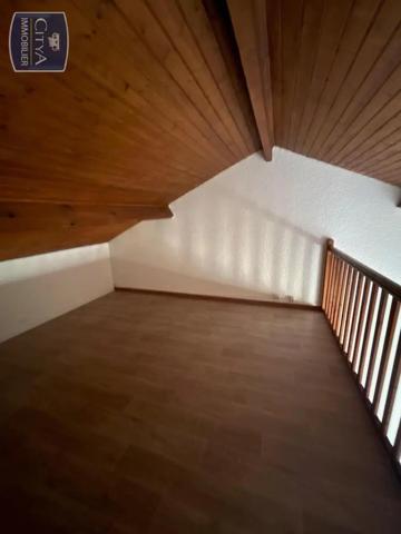 Appartement à louer 1 pièce 28.2m² Talence (33400)