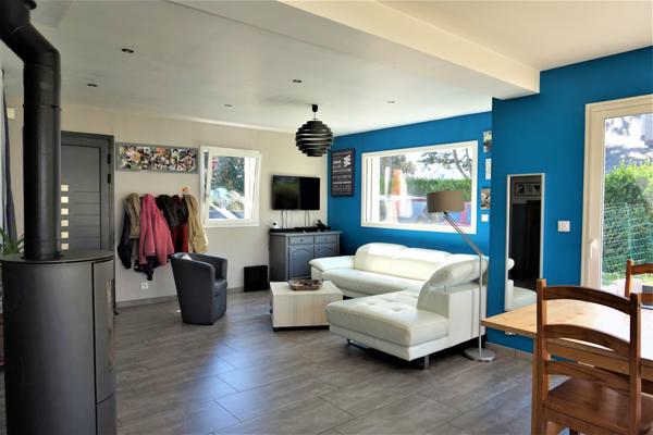 MAISON CONTEMPORAINE DE 2012 PROCHE CENTRE