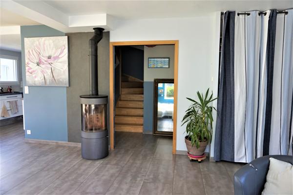 MAISON CONTEMPORAINE DE 2012 PROCHE CENTRE