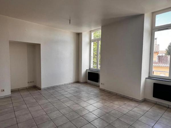 Appartement à louer à Villeneuve-de-Berg (07170)