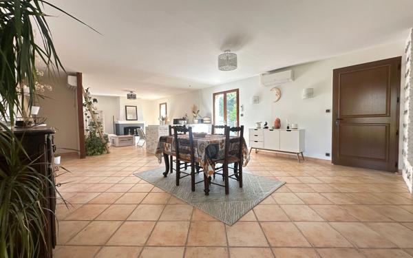 Maison à vendre    5 pièces •  Eaunes