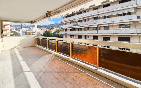 Appartement à vendre    3 pièces • 68,52 m2 Cannes