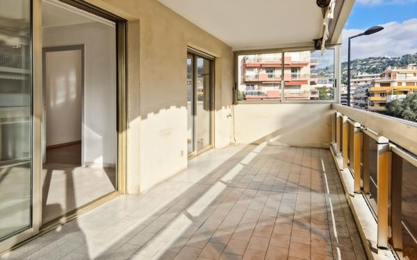 Appartement à vendre    3 pièces • 68,52 m2 Cannes