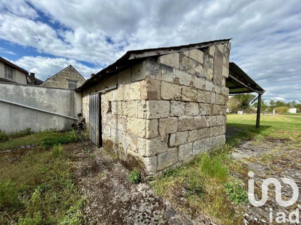 Maison 6 pièces de 120 m² à Vivy (49680)