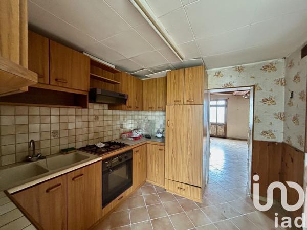 Maison 6 pièces de 120 m² à Vivy (49680)