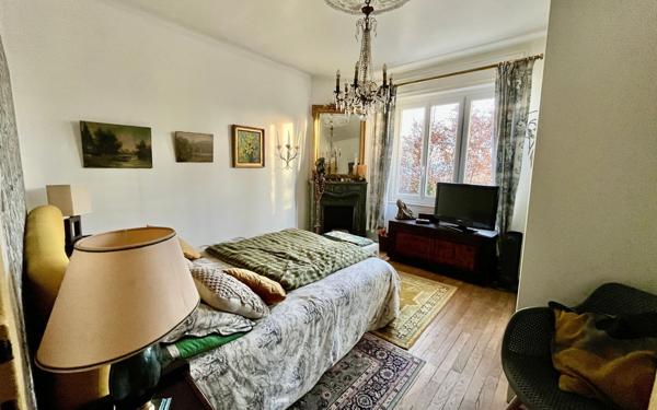 Maison à vendre    8 pièces •  Couzeix