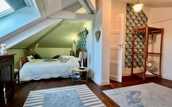 Maison à vendre    8 pièces •  Couzeix