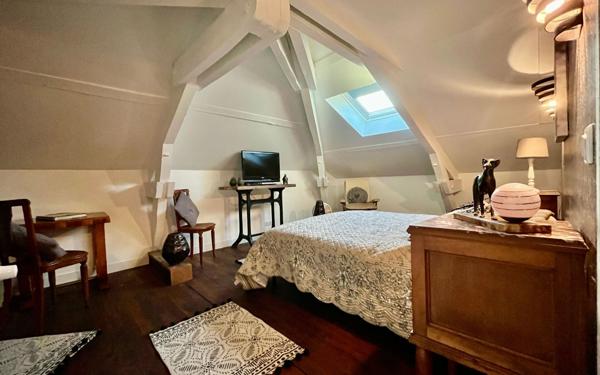 Maison à vendre    8 pièces •  Couzeix