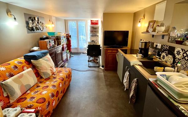 Maison à vendre    8 pièces •  Couzeix