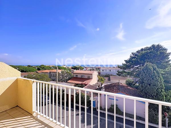 Charmant appartement 3 pièces de 37 m² avec belle vue mer panoramique & place de parking privative à Saint-Pierre-la-Mer