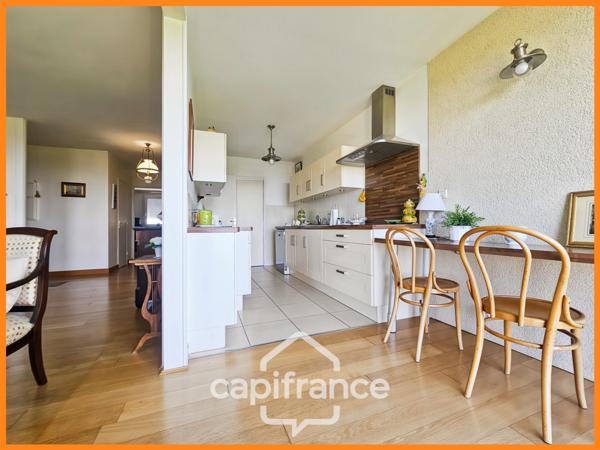Appartement DE 104 m² à vendre 5 pièces POITIERS (86), rénovation de qualité.