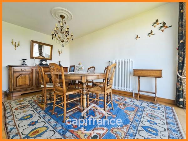 Appartement DE 104 m² à vendre 5 pièces POITIERS (86), rénovation de qualité.