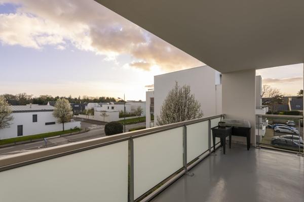 Appartement Séné – Limite Vannes – 2 chambres – Standing