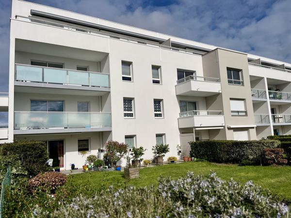 Appartement Séné – Limite Vannes – 2 chambres – Standing