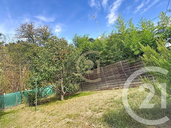Maison à vendre  6 pièces - 122,80 m 2   VILLECRESNES  - 94