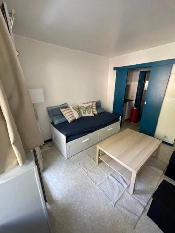 Appartement T1 à louer - 17 m² (réf : 574262)