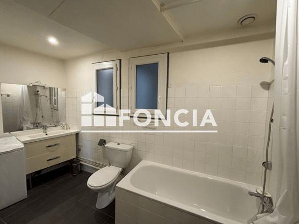 Location Appartement meublé 2 pièces 53.87 m² - 24 RUE MARECHAL FOCH Pau 64000