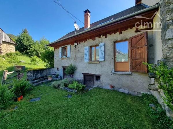 A VENDRE - THEYS - Maison de charme en pierre – Vue sur la nature et calme absolu