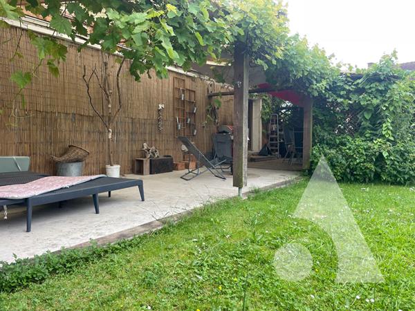Maison 6 pièces 152.11 m2