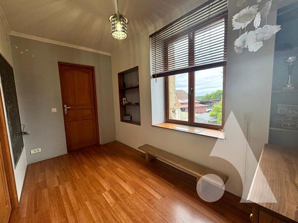 Maison 6 pièces 152.11 m2