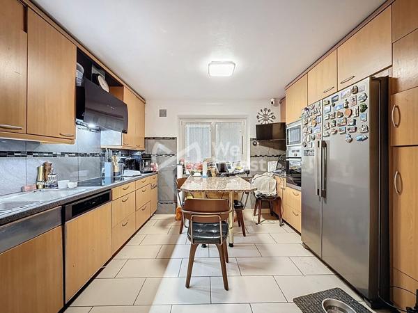 AUDUN-LE-TICHE – Maison rénovée 120 m² – 3 chambres – Garage 67 m² – 2 terrasses
