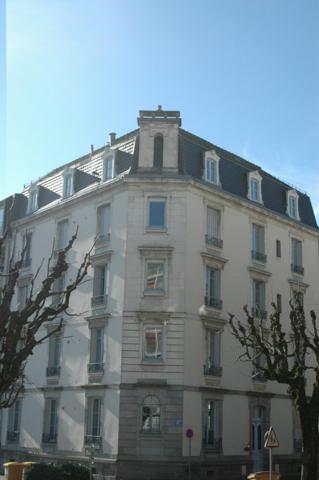 Type 3 avec garage dans bel immeuble restauré Aurillac (15000)
