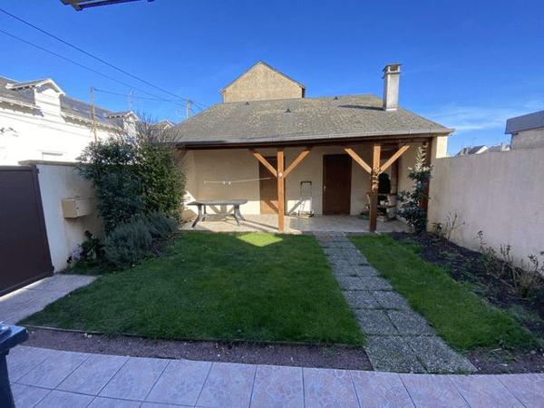 Location Maison 5 pièces 113.8 m² - 2 IMPASSE DE LA POUDRIERE Le Mans 72000