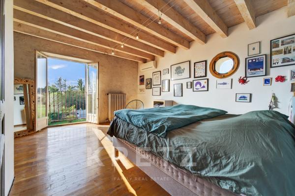 Authentique mas provençal à réinventer