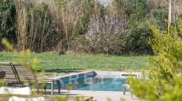 Authentique mas provençal à réinventer