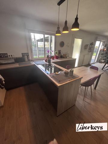 Noyal Muzillac Maison 6 pièces - 118m²