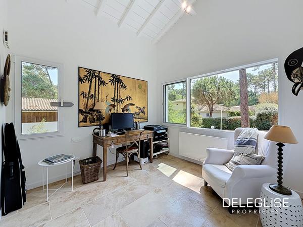 Ref. 1695 : Villa d’Architecte contemporaine – Golf de Biscarrosse