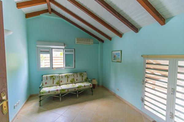 Villa d'Exception 316 m² avec Piscine, Petit-Bourg, Section La Glacière