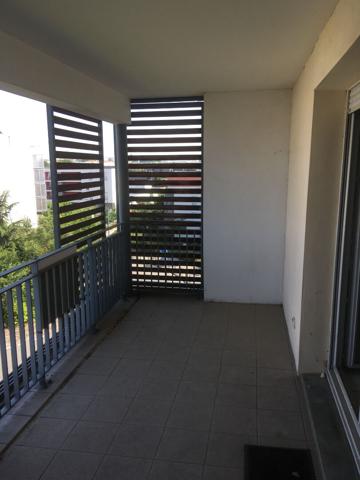 A LOUER TOULOUSE BORDEROUGE - T2 45m² dernier étage/terrasse/parking