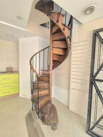 Appartement à vendre 6 pièces de 130 m²