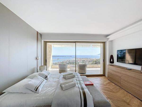 Appartement F4 à vendre  4 pièces - 118 m2 CANNES - 06